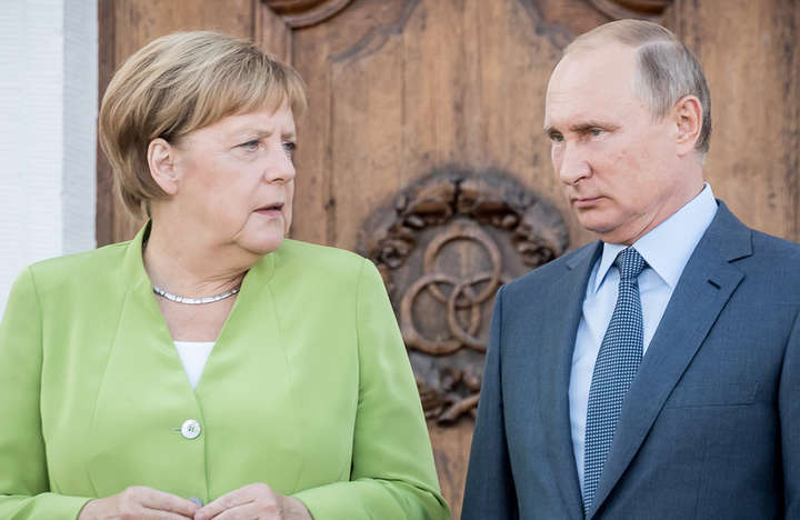 Меркель пояснила, чому вона хоче налагодити діалог із Путіним