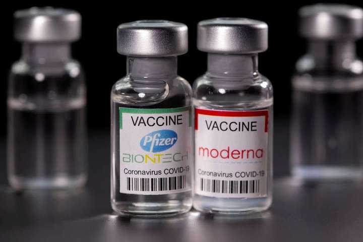 На Кіпрі починають Covid-вакцинацію підлітків