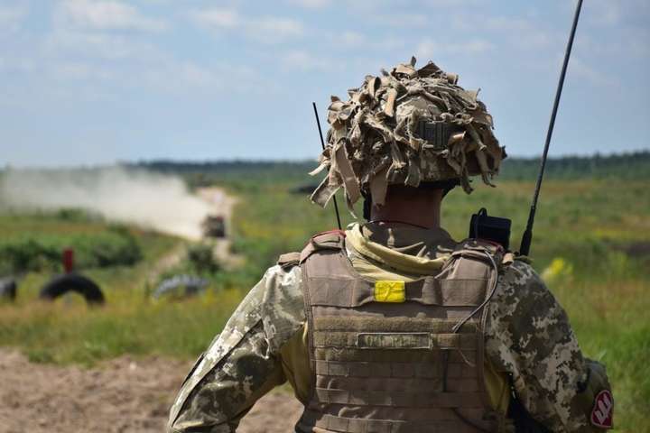 Доба на Донбасі: бойовики двічі зривали «тишу», поранений український боєць
