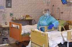 Госпіталізували вчора 322 людей