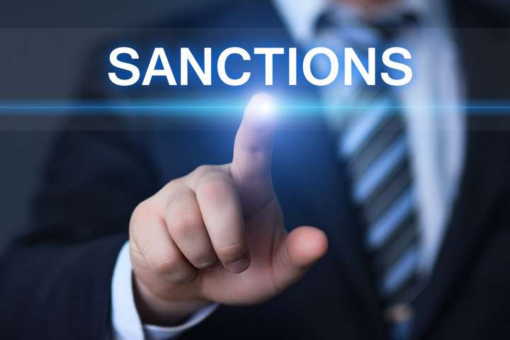 Единственный способ сдерживания диктаторских режимов – масштабные секторальные санкции
