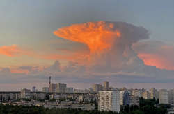 У Києві зафіксували незвичні хмари