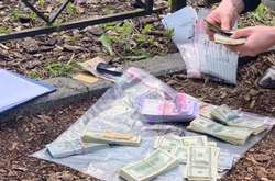 Ошукали киян на 17 млн грн. Шахраї організували фейкові обмінники валют