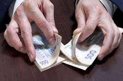  Службовець організував незаконну схему заволодіння бюджетними коштами 