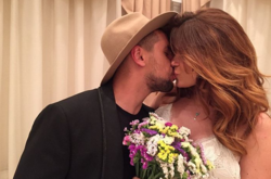 Красотка-жена Монатика растрогала поклонников свадебными фото в честь годовщины