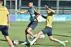 Збірна України вперше на Євро провела тренування в повному складі