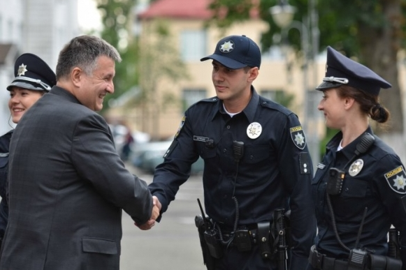 Щодня 130 тисяч поліцейських стоять на варті порядку – Аваков