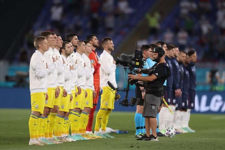В Росії вирізали гімн України перед матчем з Англією на Євро