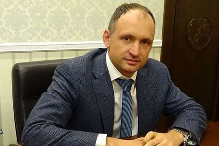 Президент відповів на петицію з вимогою звільнити Татарова