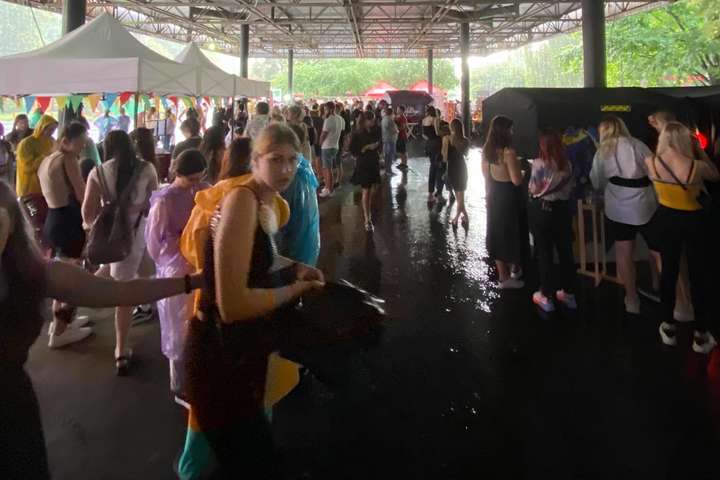 Злива внесла корективи у фестиваль Atlas Weekend