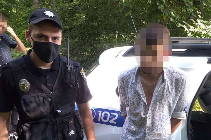 У Києві спецпризначенці зловили «на гарячому» «закладчика» (фото)
