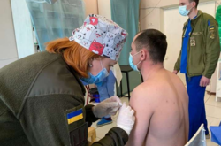 Украина обновила рекорд Covid-прививок за сутки