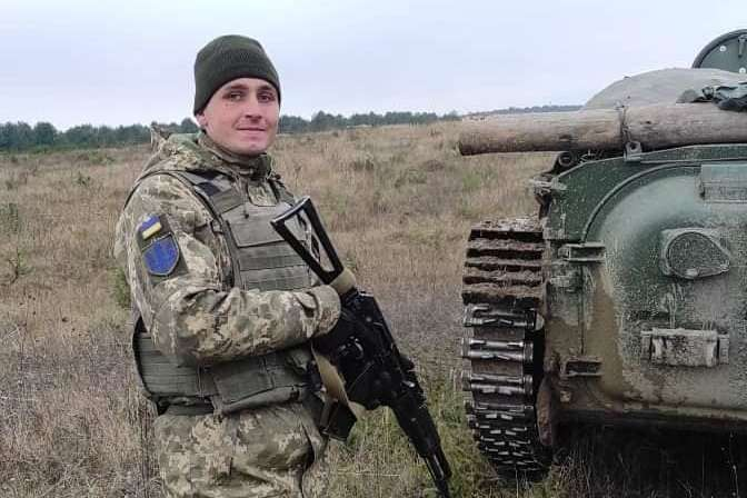 Возле Водяного от пули снайпера погиб 24-летний сержант Евгений Курасов