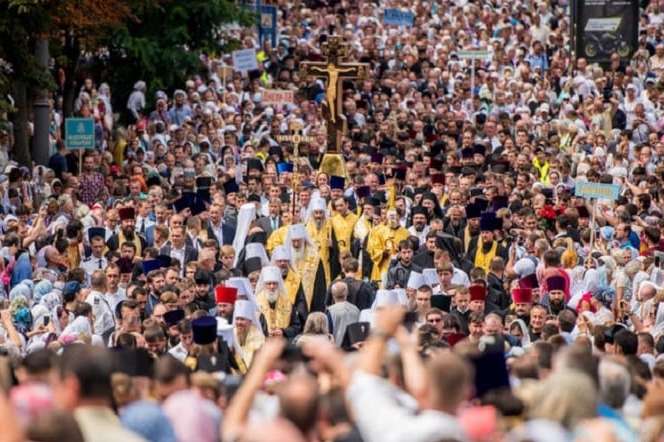 Московський патріархат готується провести 27 і 28 липня низку масових заходів - Московська церква скликає хресний хід у Києві. Стали відомі деталі