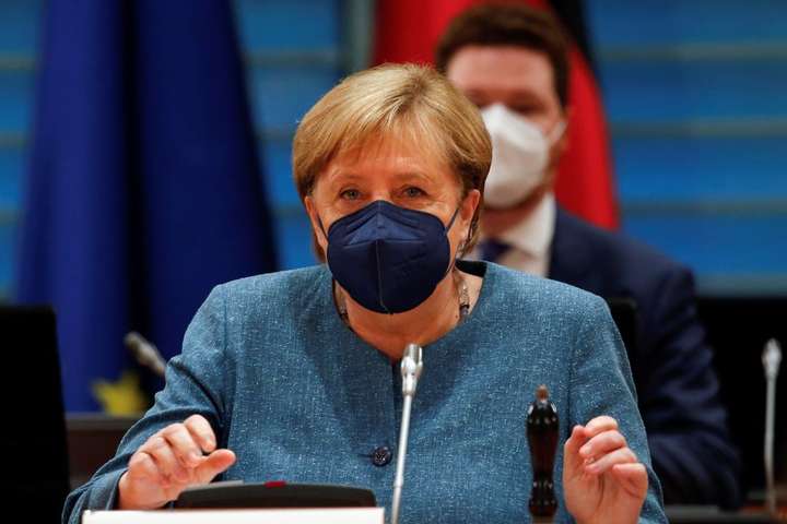Німеччина надасть Україні 1,5 млн доз вакцини від коронавірусу – Меркель