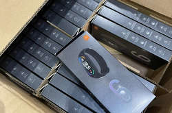 Правоохоронці вилучили в «Борисполі» 3 тонни нелегальних елітних товарів (фото)