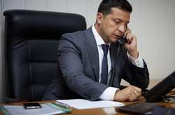 Відбулася перша телефонна розмова Володимира Зеленського з Головою КНР Сі Цзіньпіном