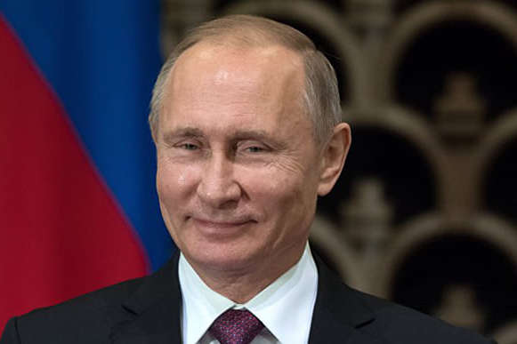 «Ти що, не росіянин?» Путін розрекламував свою статтю про Україну