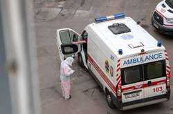 В останній місяць до лікарень столиці щодня шпиталізують до 20 хворих на коронавірус