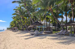 Маврикій відкрив кордони для вакцинованих туристів