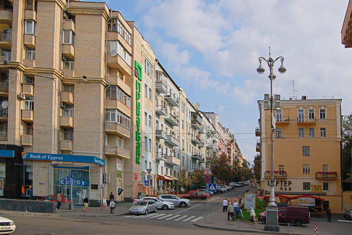 На день перекрито дві вулиці в історичному центрі Києва