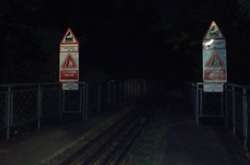 Трагічний випадок стався на залізничному мосту вночі