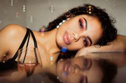 Как сохранить макияж в жару. Эксперты раскрыли эффективные способы