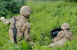 На Донбасі поранений український боєць