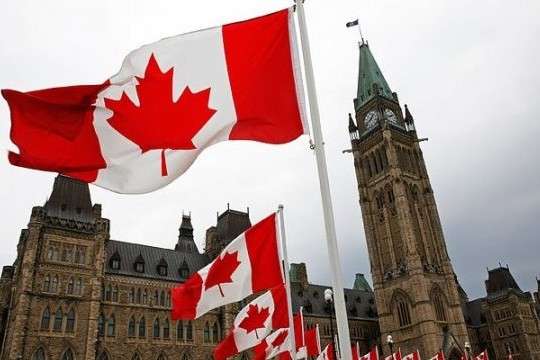 Канада планує восени відкрити кордон для вакцинованих іноземців
