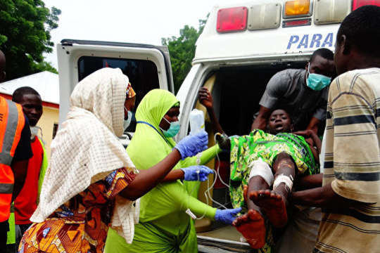 У Нігерії автобус зіткнувся з вантажівкою: 14 загиблих