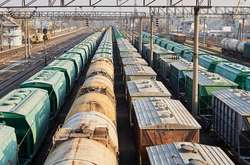 Підвищенням залізничних тарифів Укрзалізниця намагається закрити сальдо між своїми витратами і доходами за рахунок бізнесу, – експерт