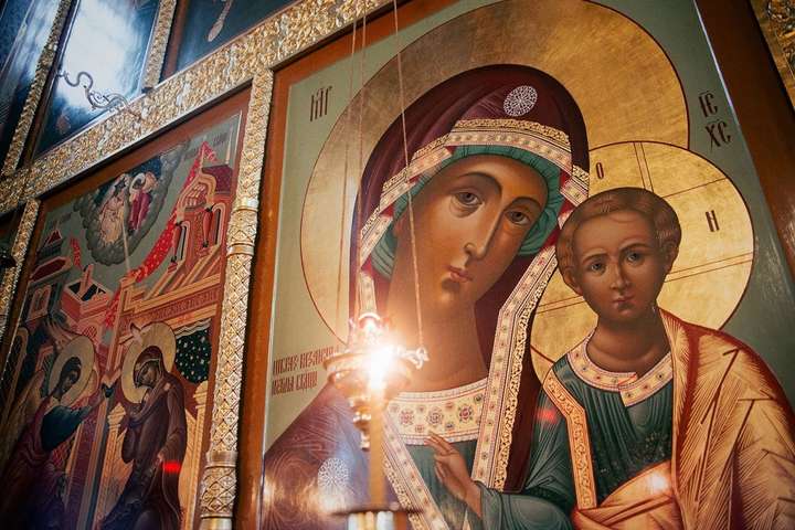 Свято Казанської ікони Богородиці: про що сьогодні просять православні християни