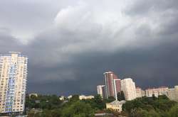 У Києві знову очікується гроза