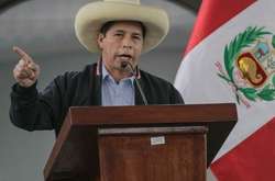 Колишнього сільського вчителя офіційно оголосили президентом Перу