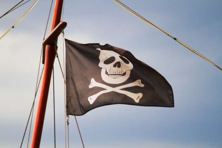 Силовики вперше затримали українця за піратство в Індійському океані