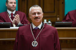 Суддя Головатий заявив самовідвід у справі Тупицького, боїться здатися упередженим
