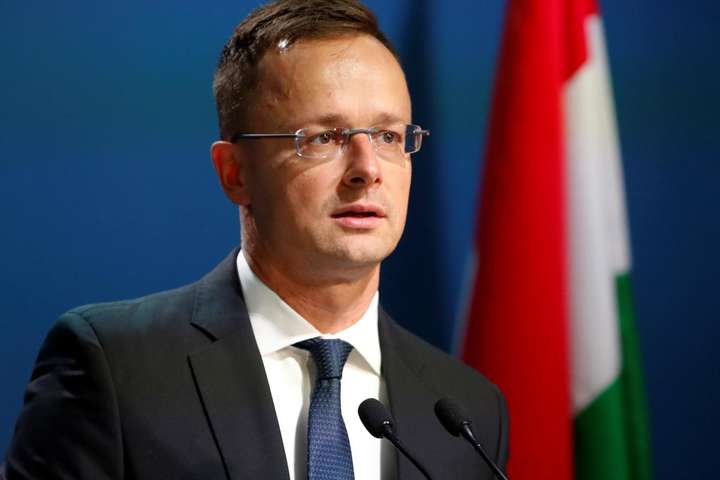В Україну вдруге за пів року приїде глава МЗС Угорщини