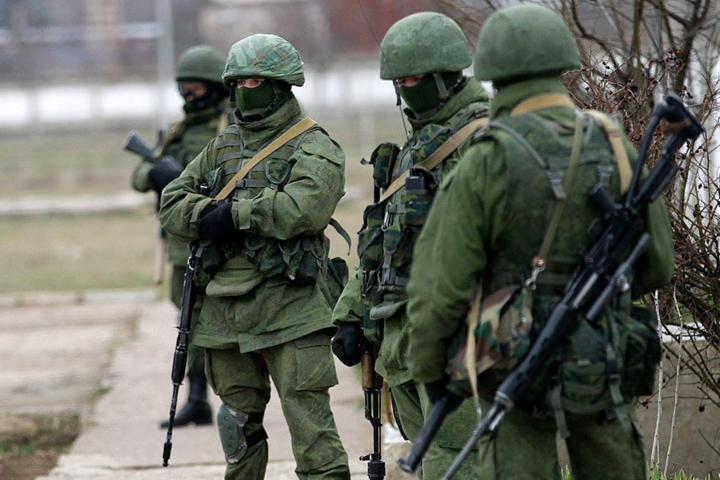 Россия перебросила в оккупированный Крым более 20 тысяч военных