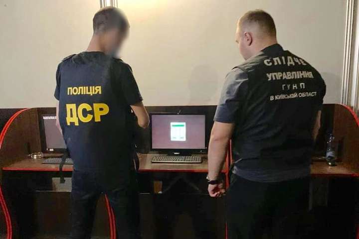На Київщині поліція викрила організаторів підпільних «казино» (фото)
