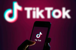 Власти Пакистана заблокировали TikTok из-за «аморального и неприличного» контента