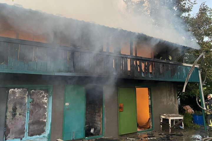 Під час пожежі на Київщині постраждав чоловік