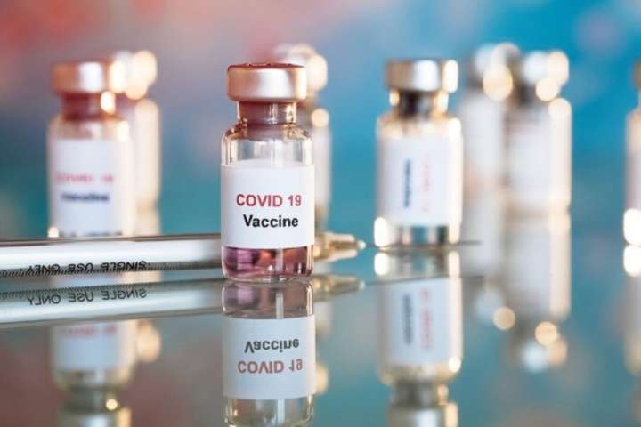 У ЄС понад половина дорослих повністю вакциновані від коронавірусу