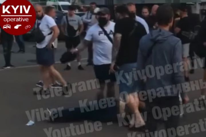 У центрі Києва сталася бійка зі стріляниною (відео)