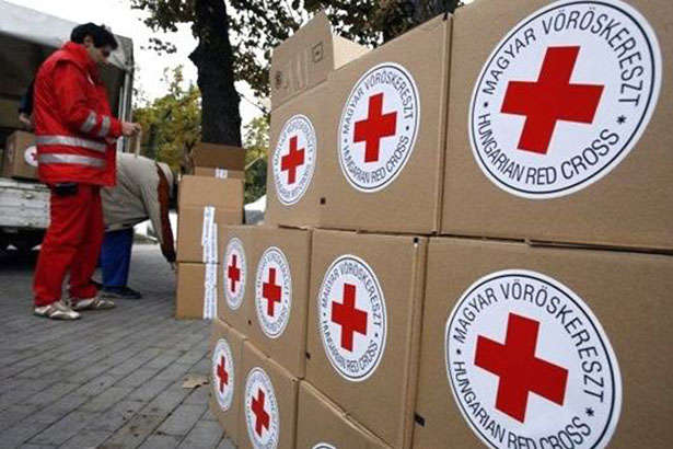 Червоний Хрест відправив в окупований Донецьк продукти