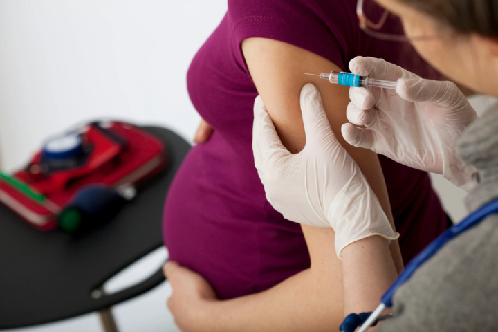 Міністерство охорони здоров'я зробило заяву щодо вакцинації вагітних проти коронавірусу 
