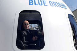 Засновник Amazon Джефф Безос був в космосі