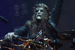 Умер бывший барабанщик группы Slipknot