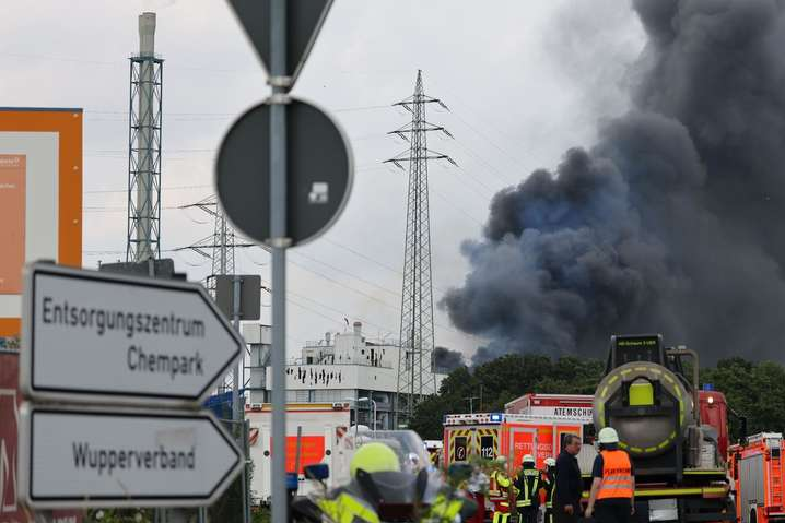 Взрыв на немецком заводе: двое погибших, более 30 пострадавших