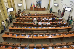 Мэр Запорожья Буряк просит парламент распустить городской совет
