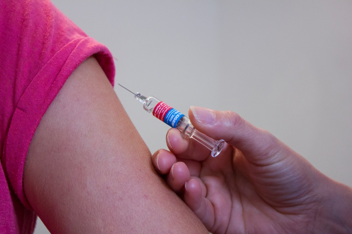 В Болгарии заявили о 10 тыс. смертей из-за ошибок в стратегии вакцинации